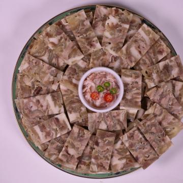 돼지고기 편육